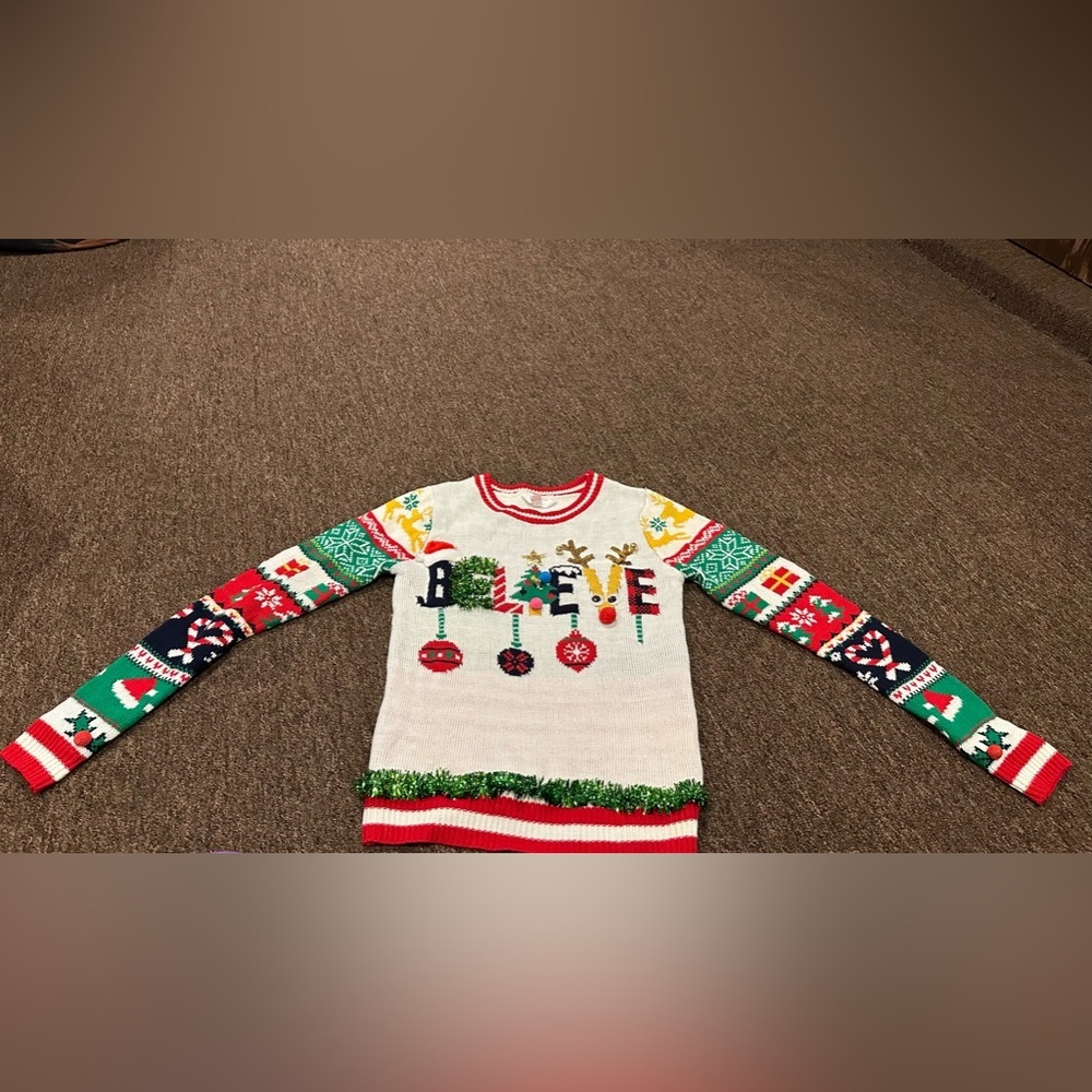 EUC No Boundaries Sz S 3-5 Ugly Christmas Sweater Bells sequins LS top blouse